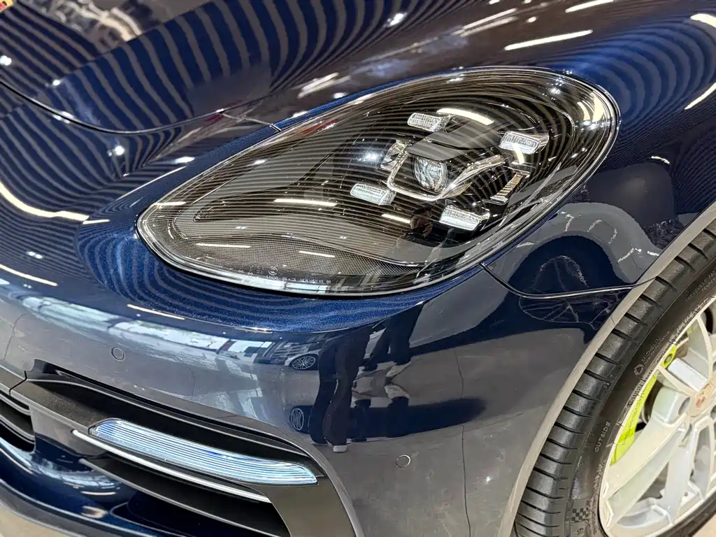 Porsche Panamera Hybrid 2018 — фото 8