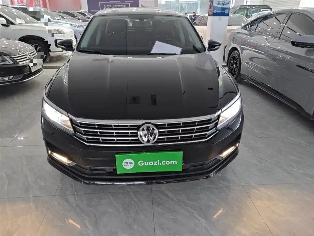 Volkswagen Passat 2018 — фото 3