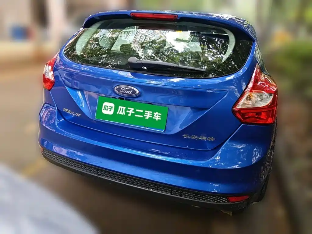 Ford Focus 2015 — фото 3
