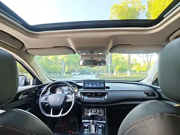 Hongqi H5 2018