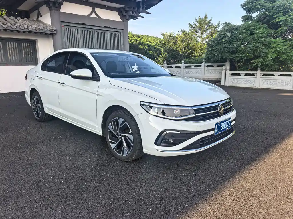Volkswagen Bora 2023