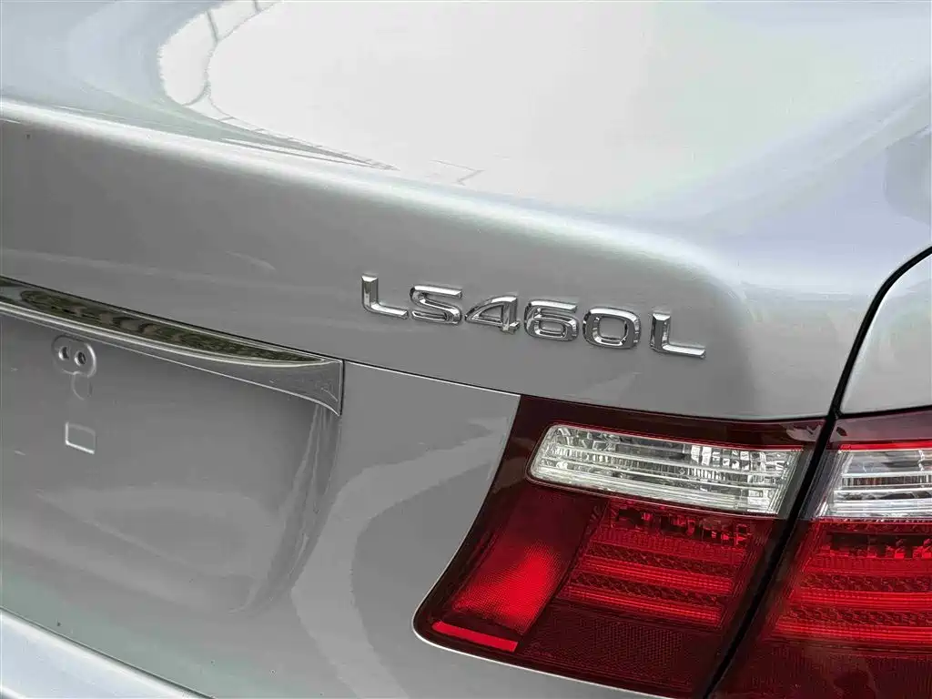 Lexus LS 2008 — фото 28