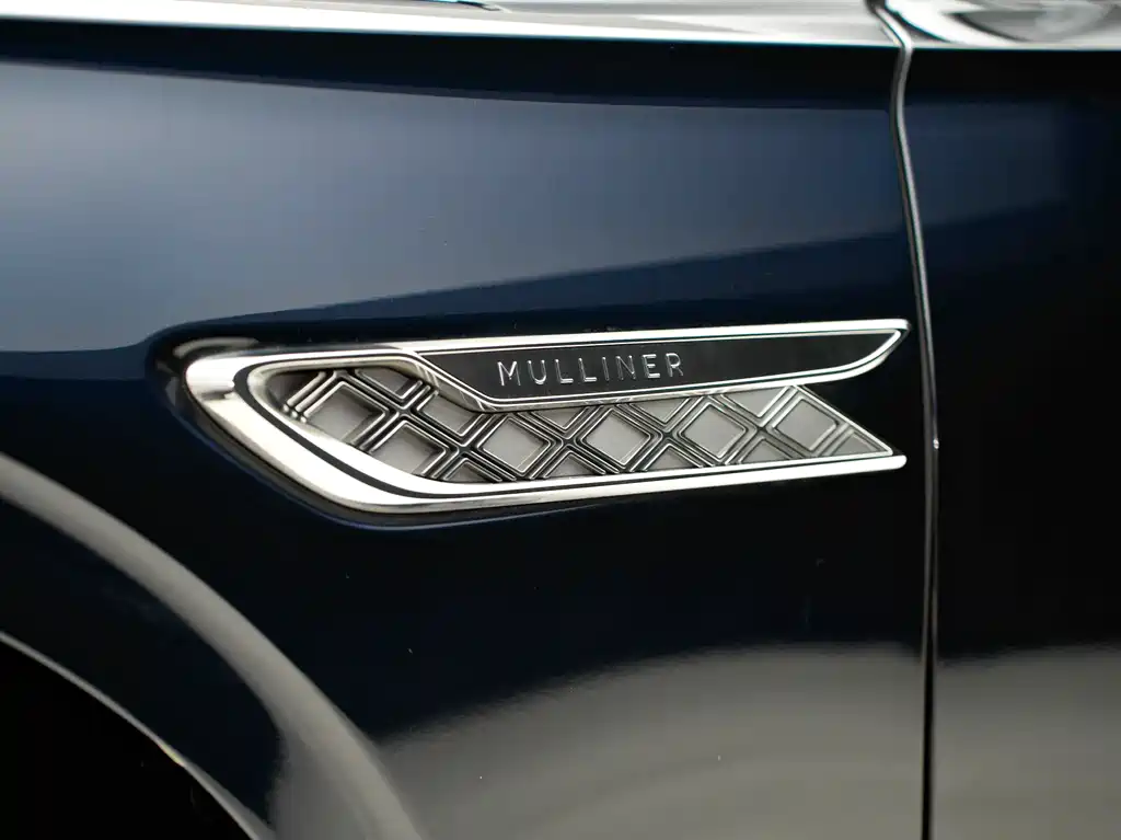 Bentley Flying Spur 2022 — фото 8