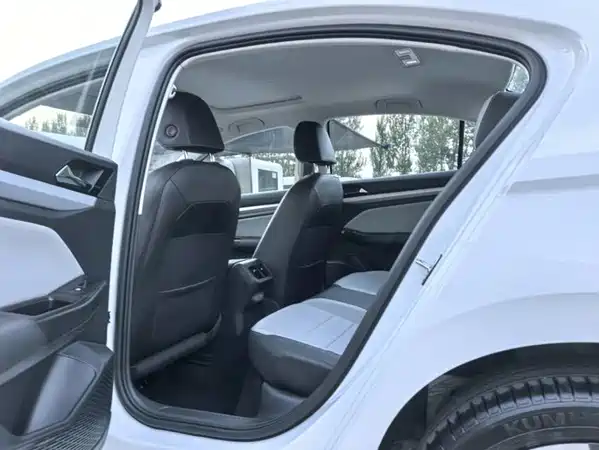 Volkswagen Bora 2022