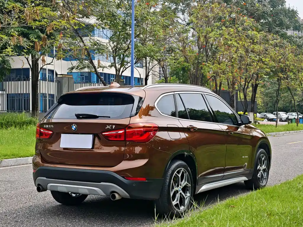 BMW X1 2017 — фото 13