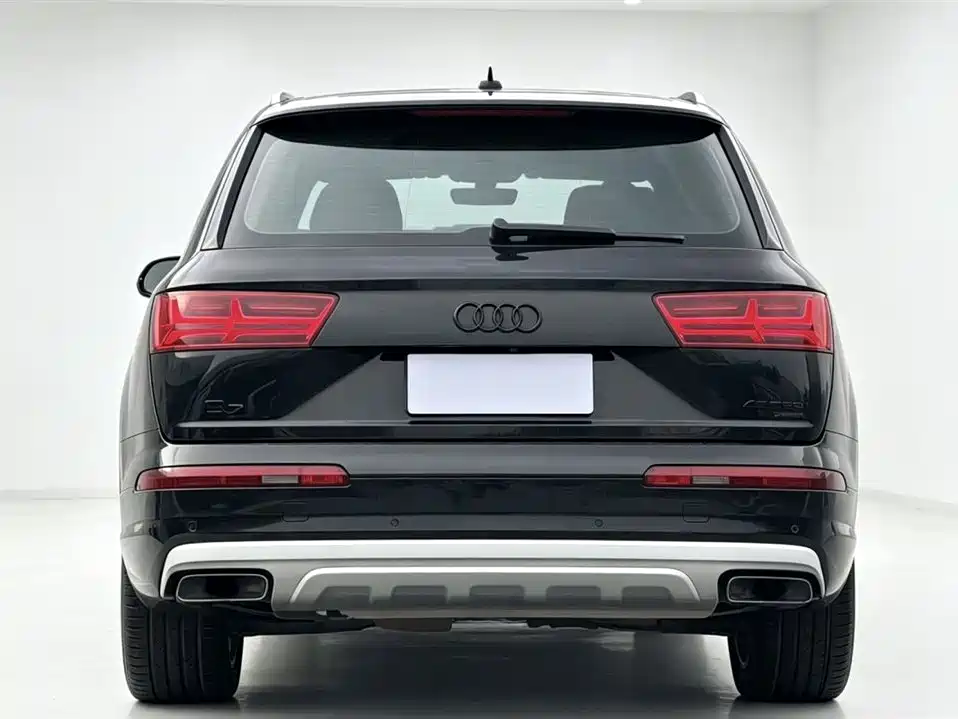 Audi Q7 2016 — фото 8