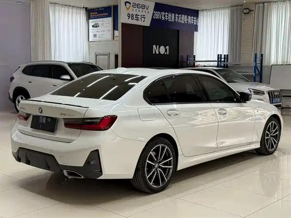 BMW 3 Series 2023