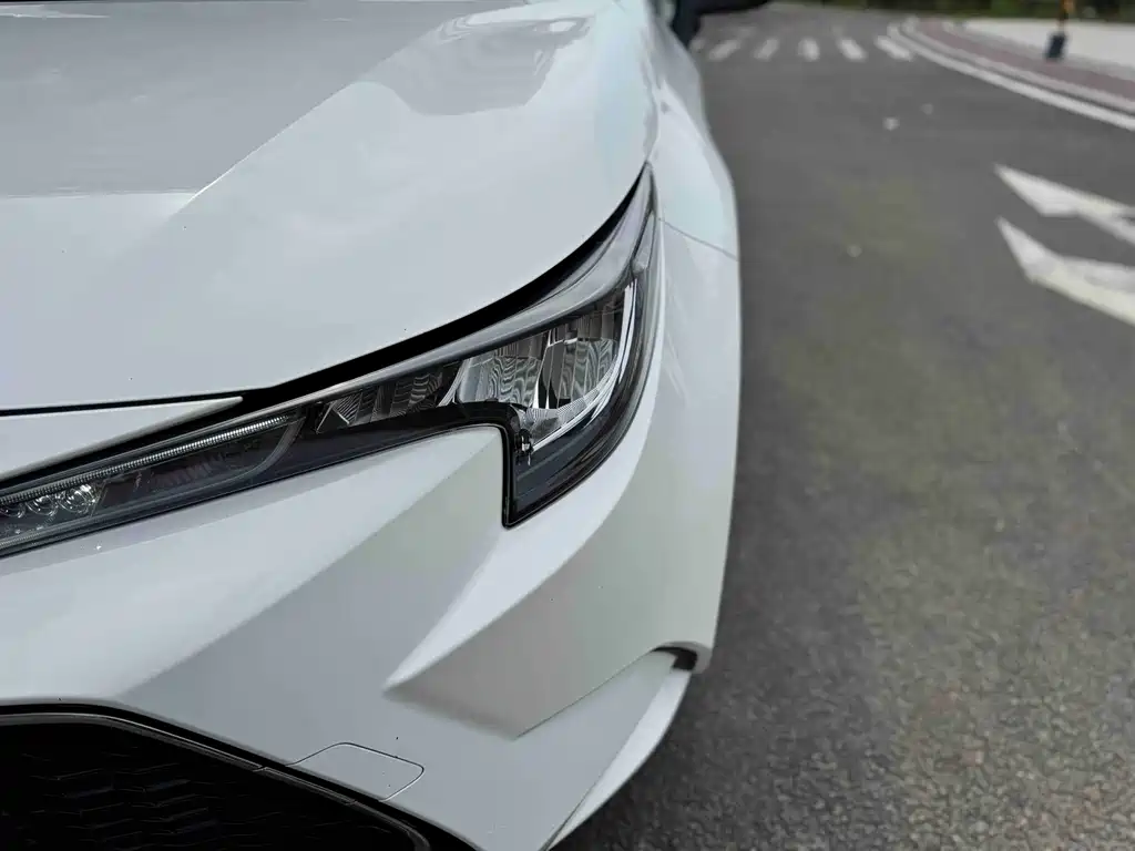 Toyota Levin 2022 — фото 16