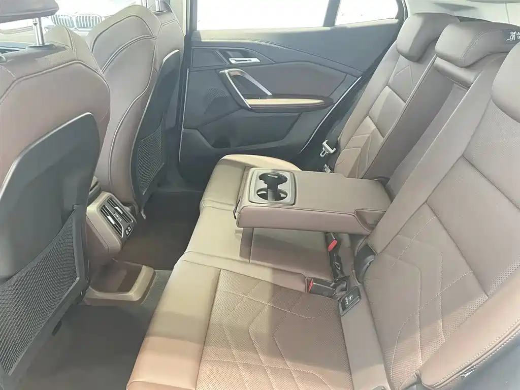 BMW X2 2025 — фото 10