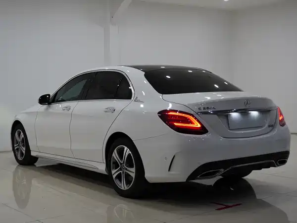 Mercedes-Benz C-Class 2019