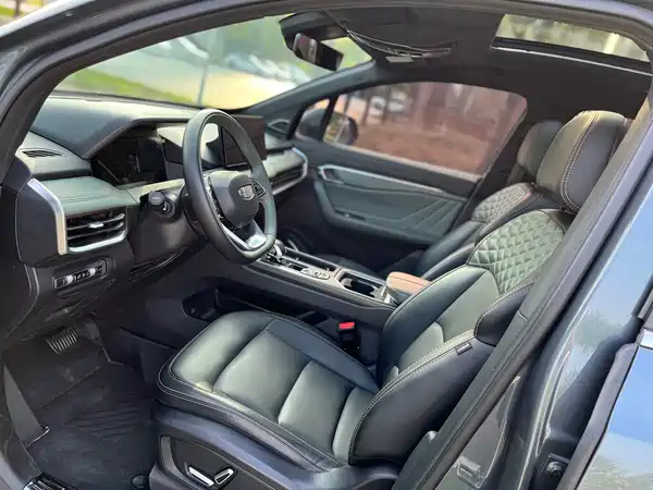 Geely Haoyue L 2023