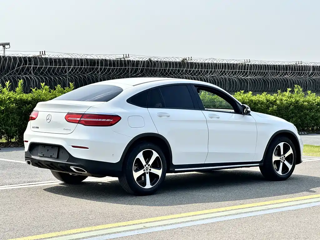 Mercedes-Benz GLC Coupe 2019 — фото 6