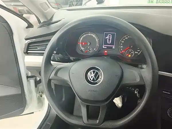 Volkswagen Bora 2021