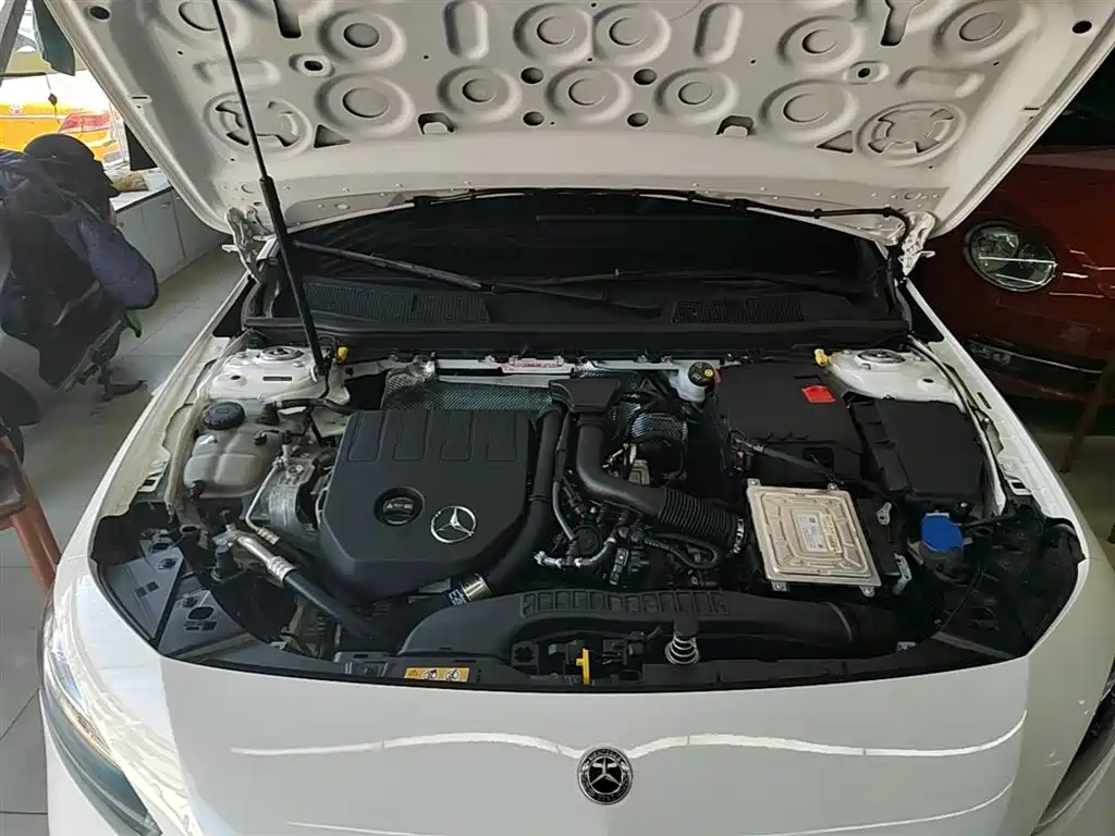 Mercedes-Benz A-Class 2021 — фото 20