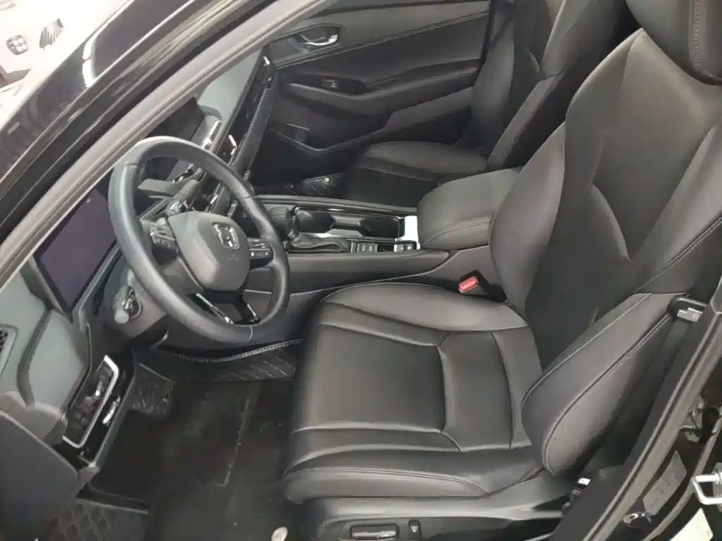 Honda Inspire 2023 — фото 15
