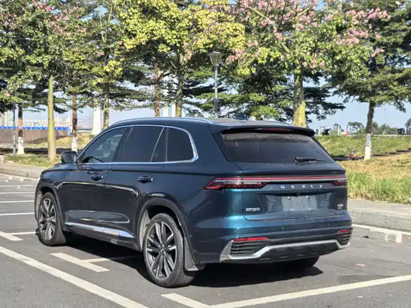 Geely Xingyue L 2021