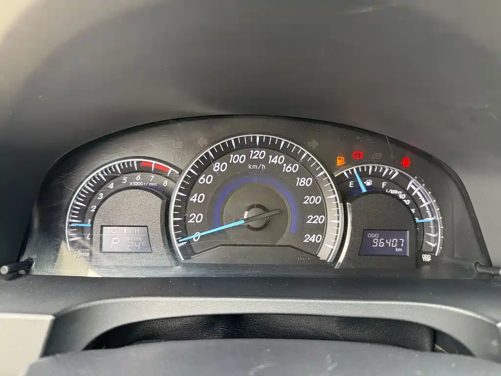 Toyota Camry 2013 — фото 15