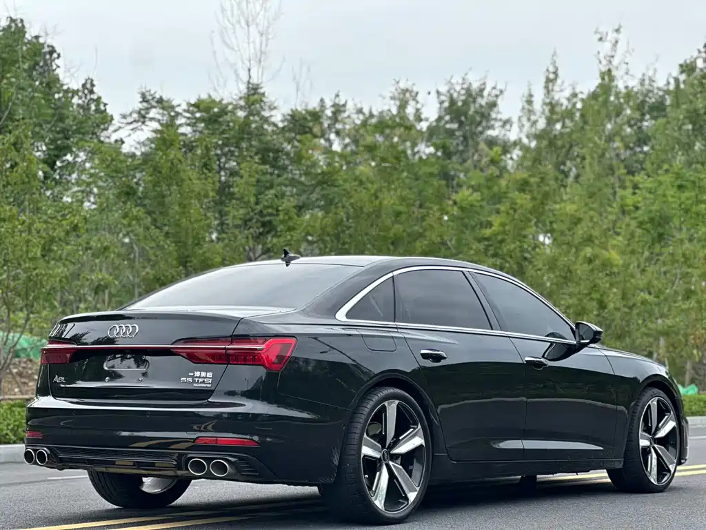 Audi A6L 2020
