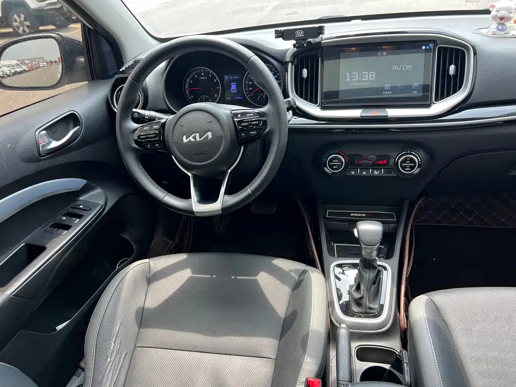 Kia KX1 2022 — фото 9