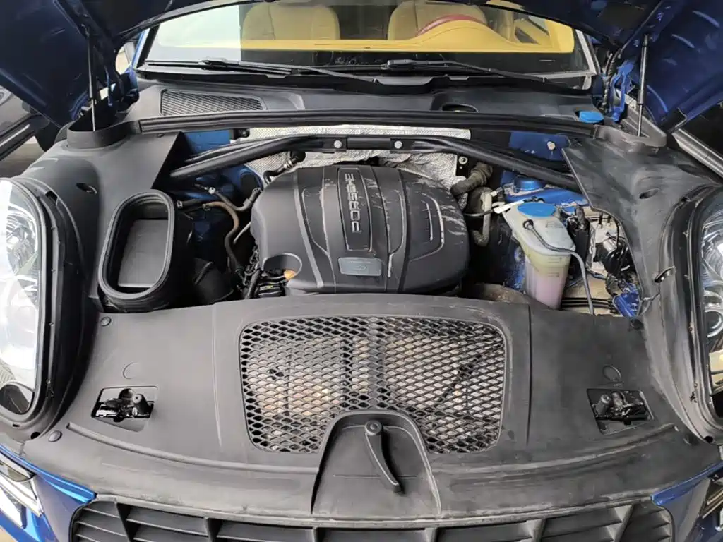 Porsche Macan 2015 — фото 20