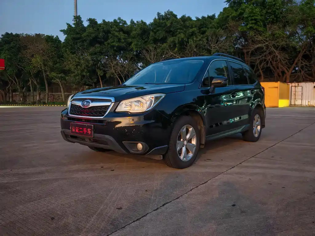 Subaru Forester 2014 — фото 1