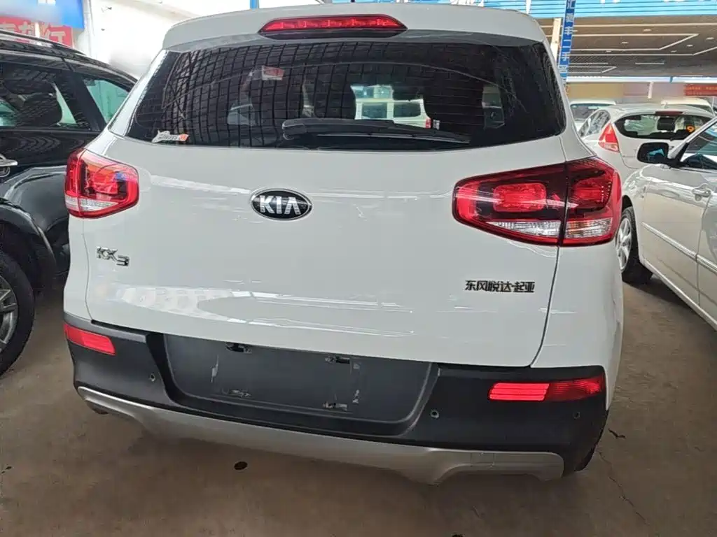 Kia KX3 2015