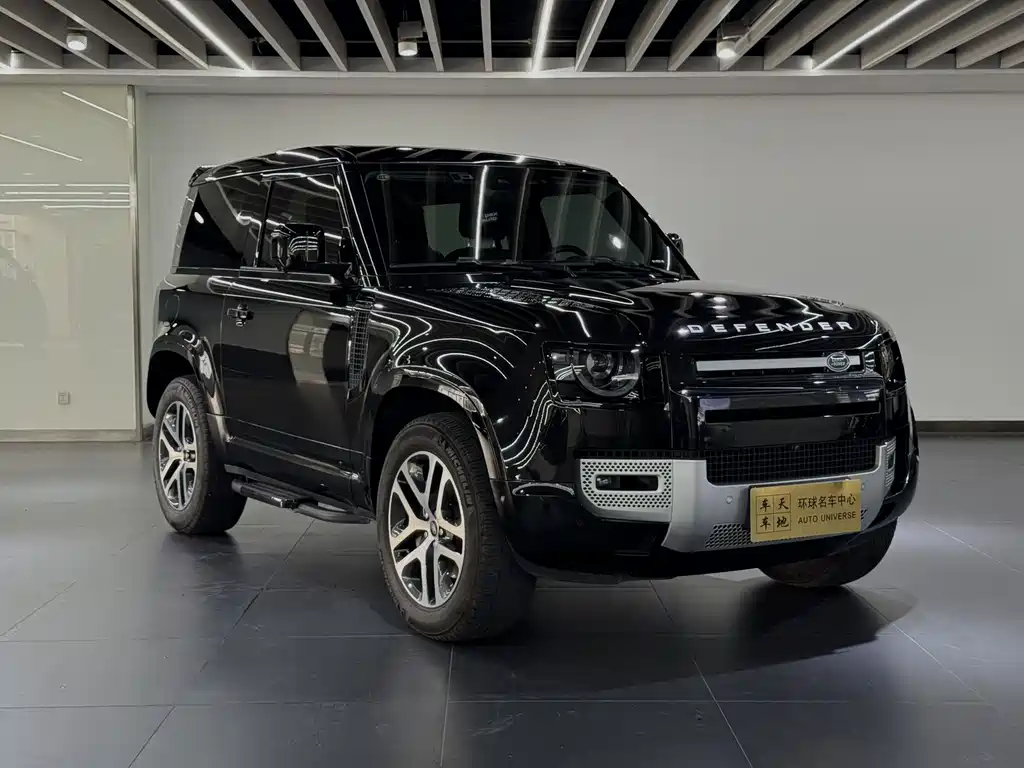 Land Rover Defender 2023 — фото 3