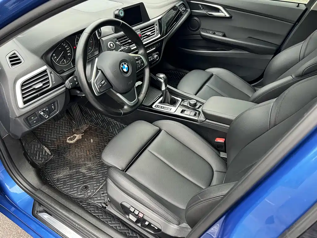 BMW 1 Series 2017 — фото 4