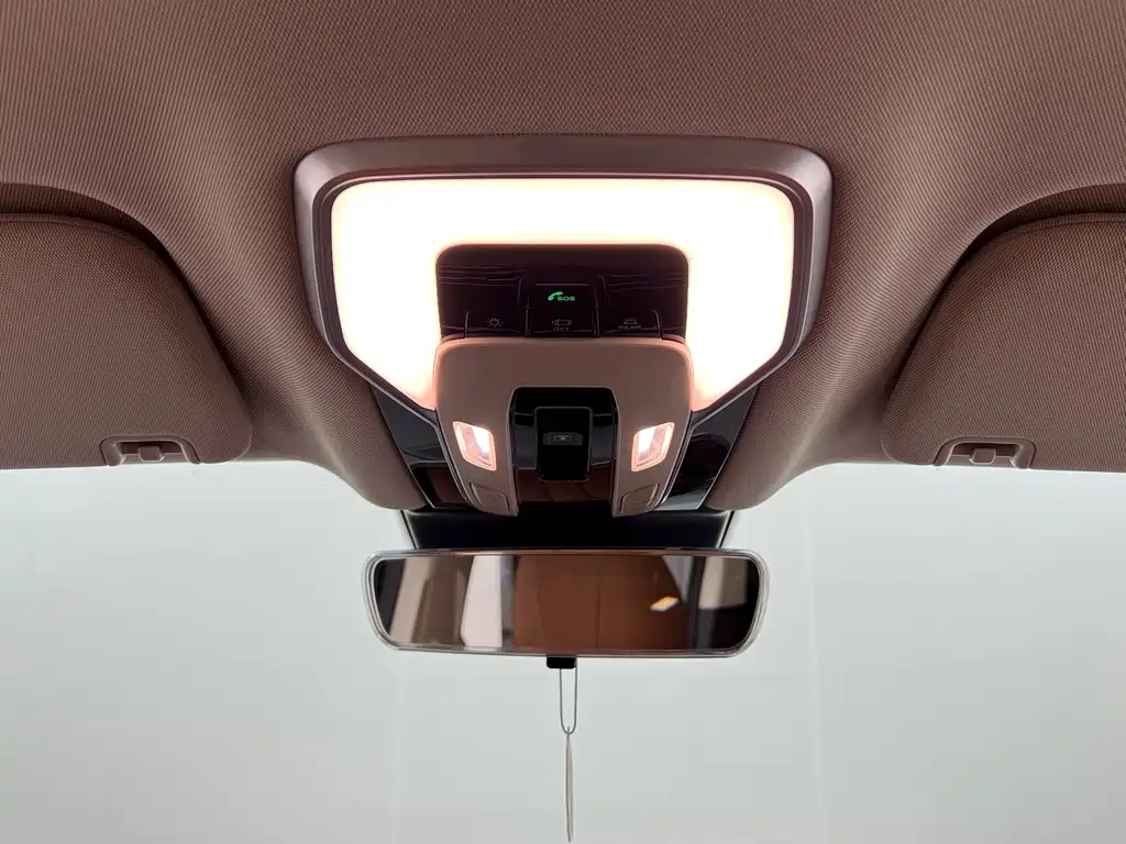 Hongqi HQ9 PHEV 2024 — фото 25