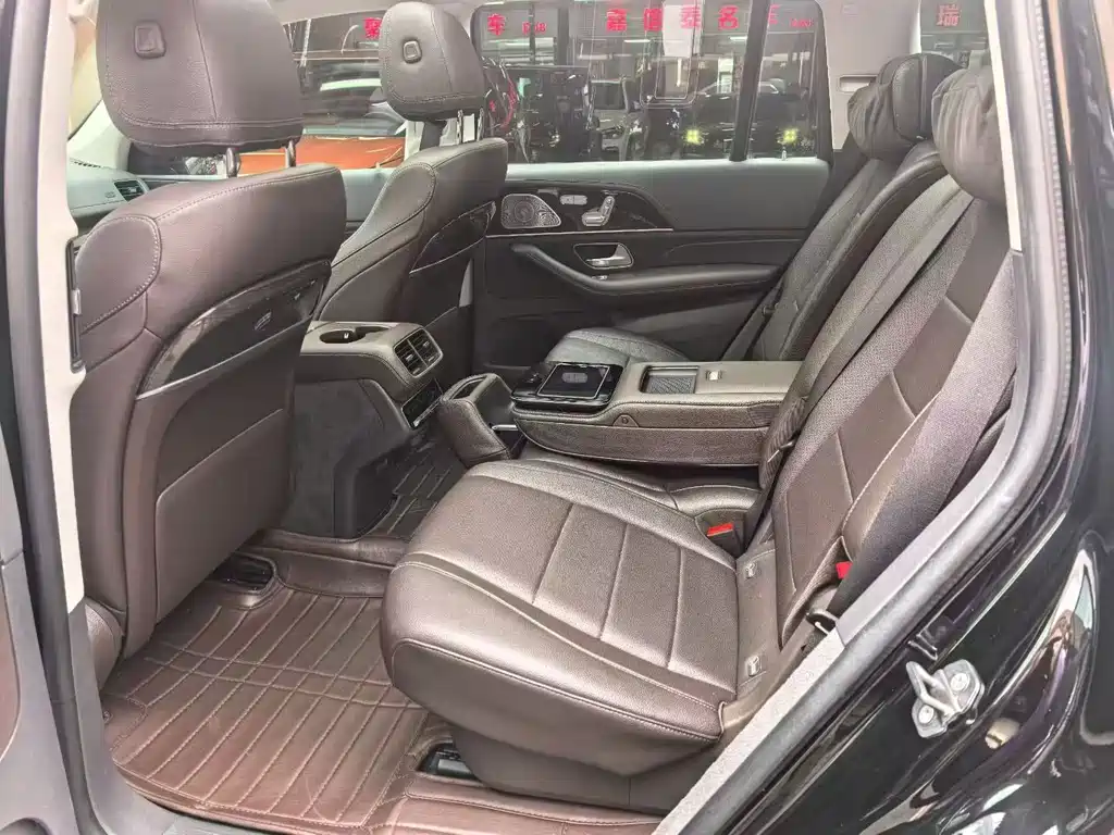 Mercedes-Benz GLS 2020