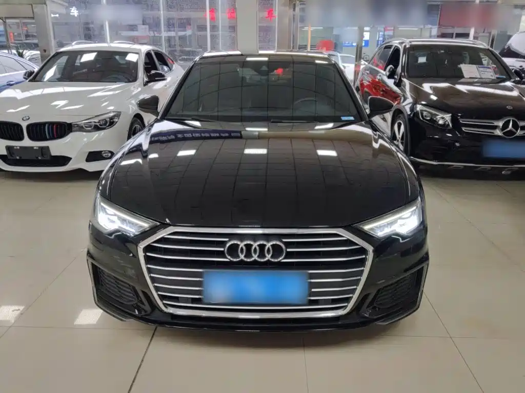 Audi A6L 2022