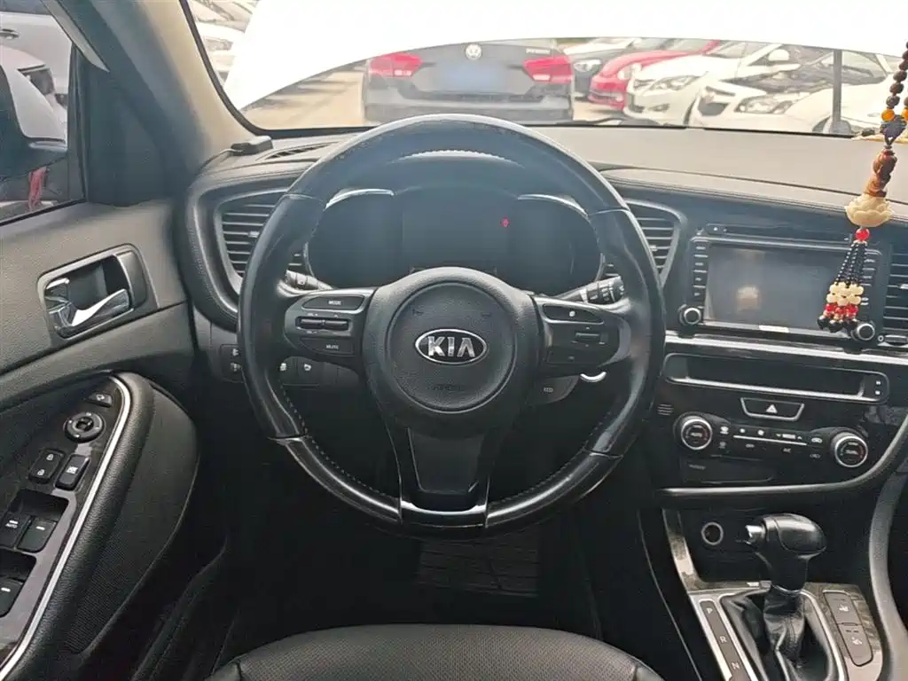 Kia K5 2015 — фото 11