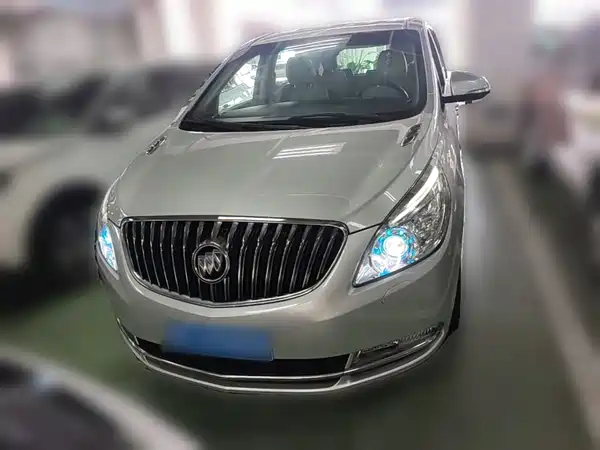 Buick GL8 2016