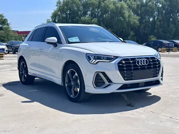 Audi Q3 2022