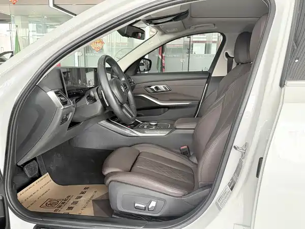 BMW 3 Series 2022