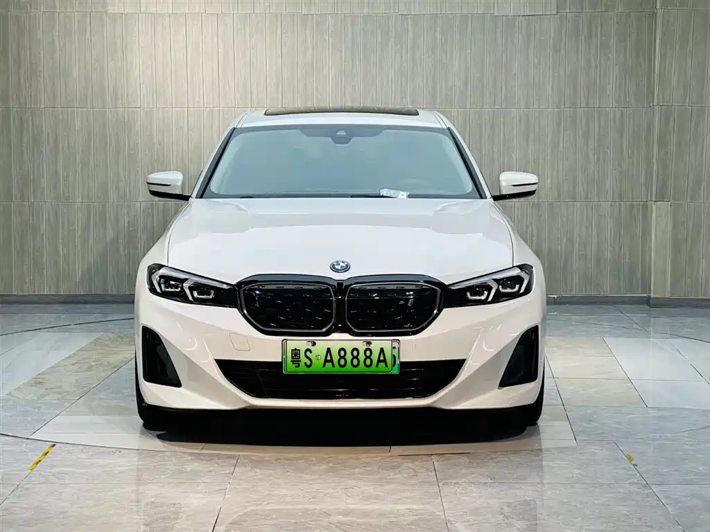 BMW i3 2024