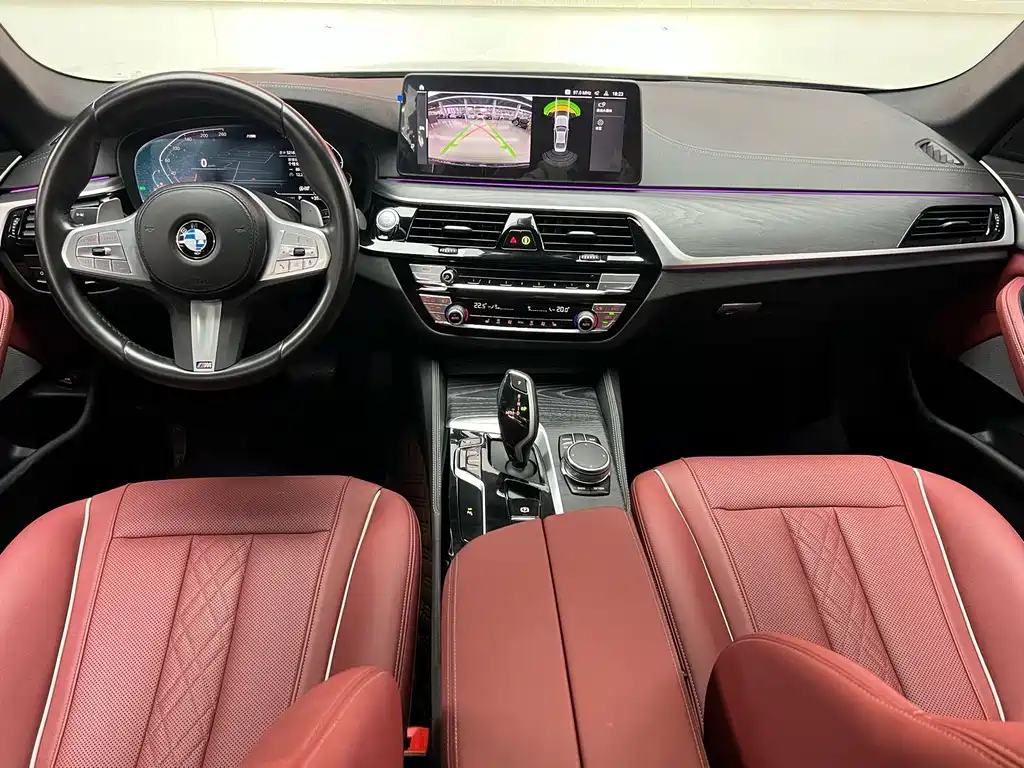 BMW 5 Series 2023 — фото 12