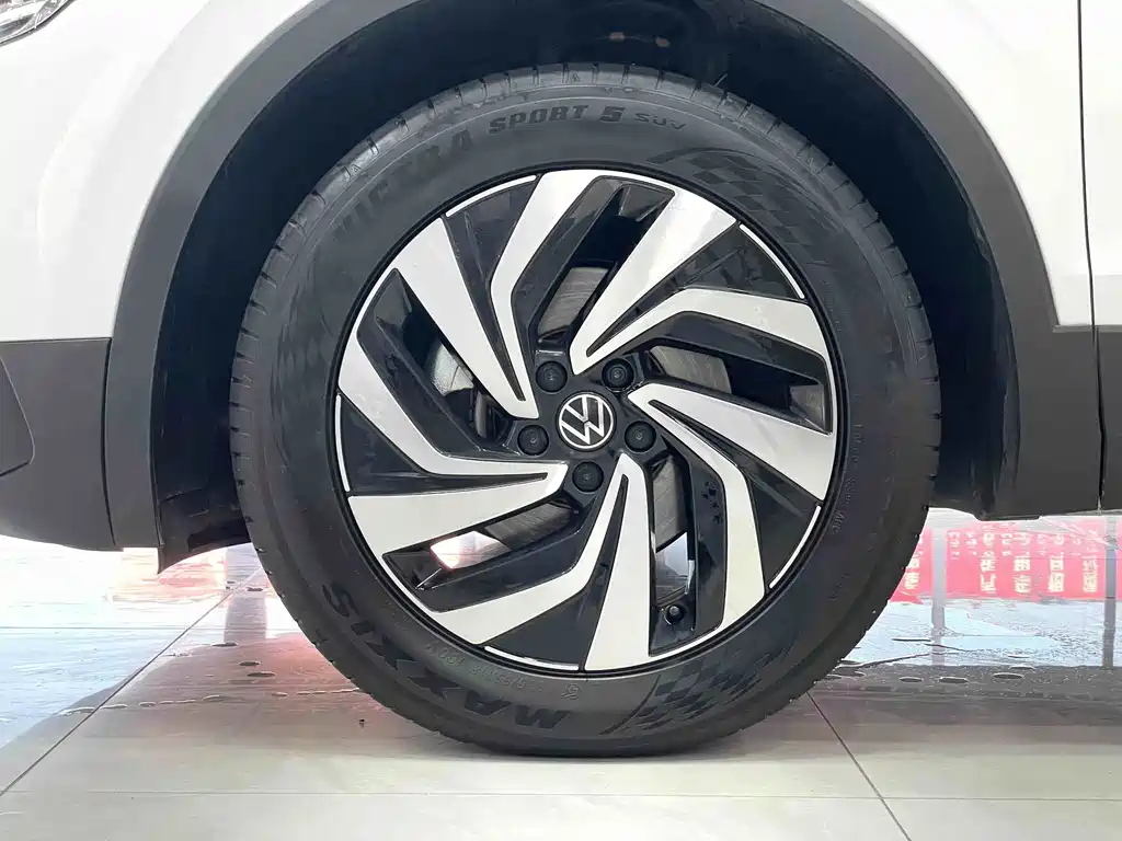 Volkswagen Tiguan L 2022 — фото 16