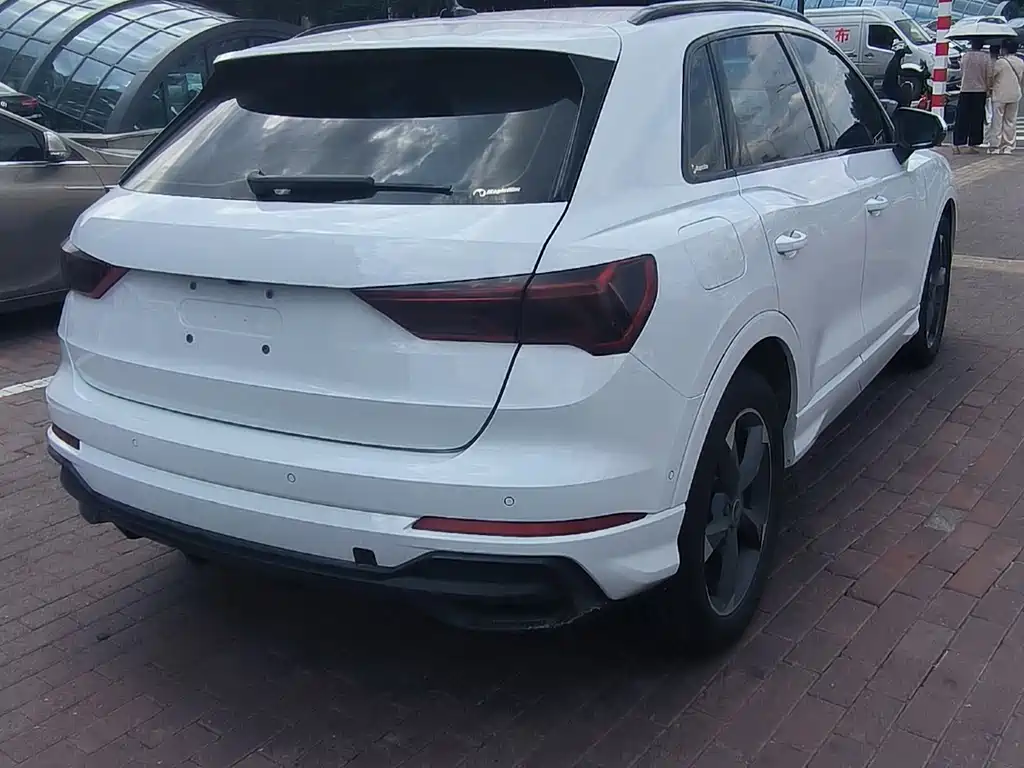Audi Q3 2022 — фото 10
