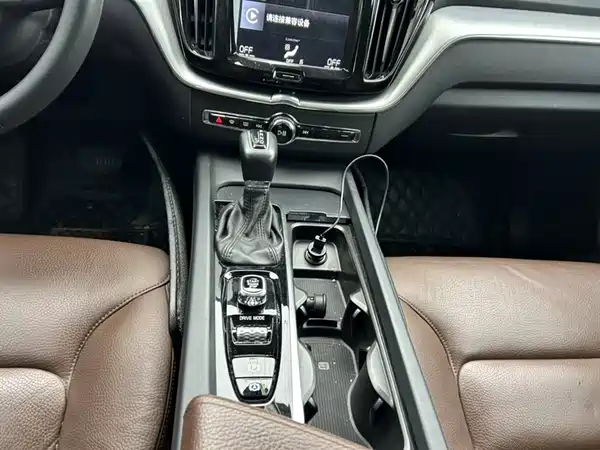 Volvo XC60 2019