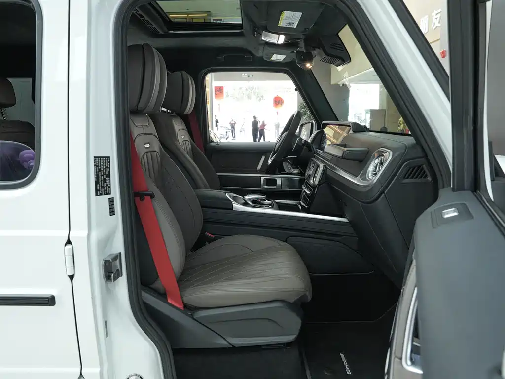 Mercedes-Benz G-Class AMG 2023 — фото 12
