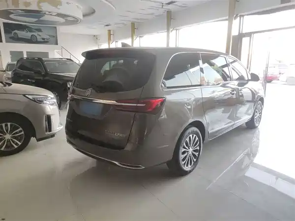 Buick GL8 2020