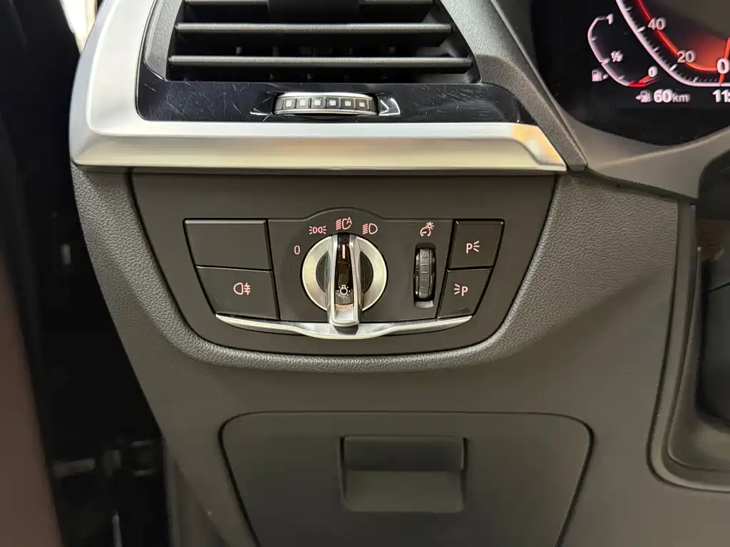 BMW X3 2020 — фото 18