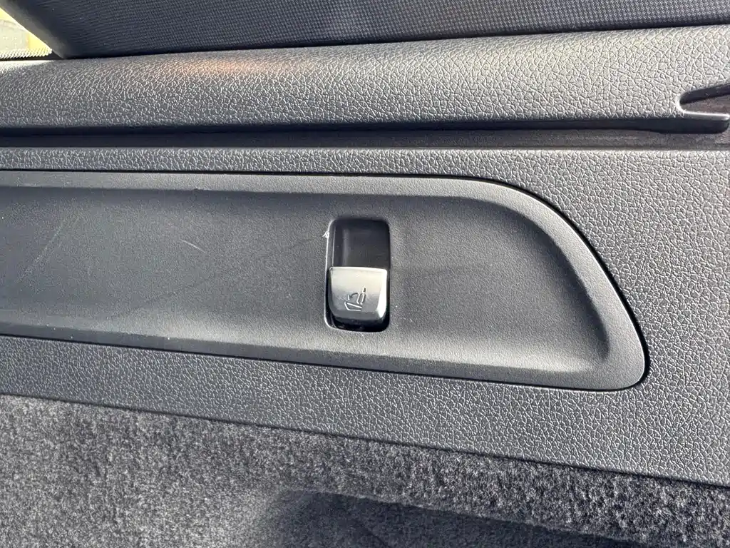 Mercedes-Benz GLC 2021 — фото 12