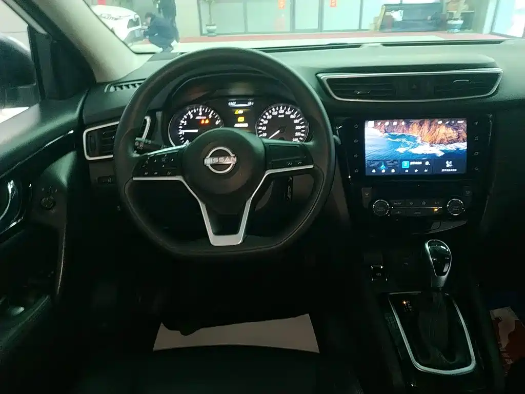 Nissan Qashqai 2024 — фото 11