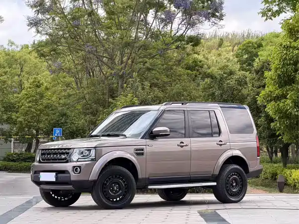 Land Rover Discovery 2016