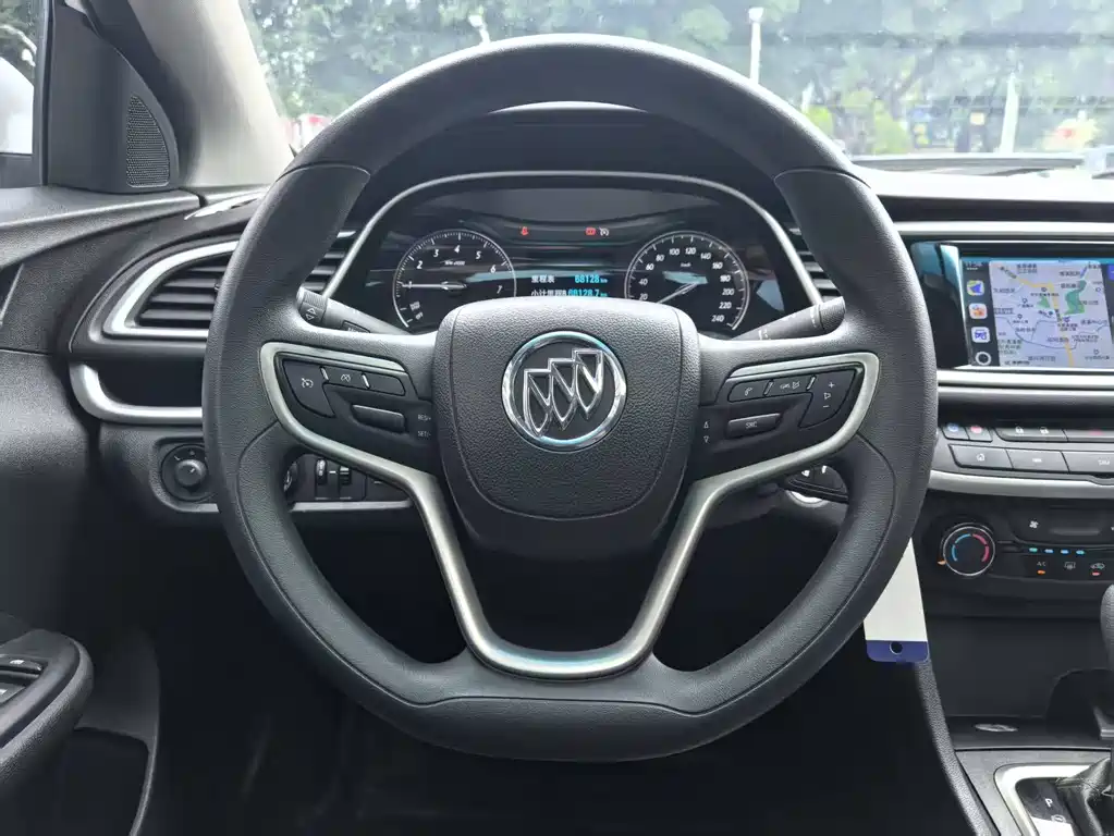 Buick Excelle 2022 — фото 16