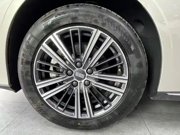 Geely Galaxy Star 6 2025