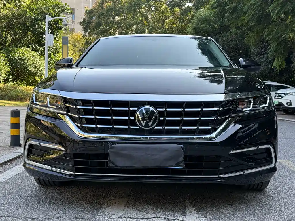 Volkswagen Passat 2021