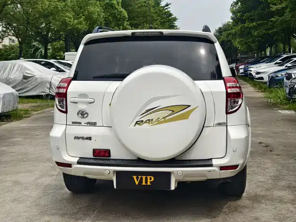 Toyota RAV4 2012